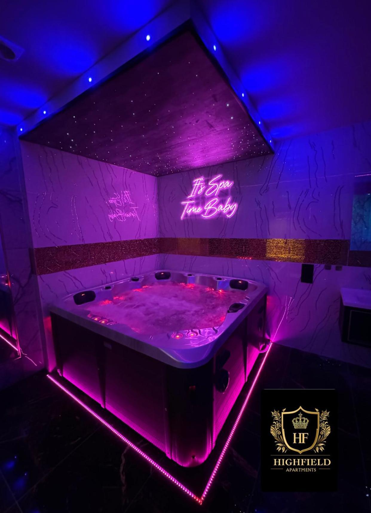 Highfield Private Spa Apartment Bradford  Bagian luar foto