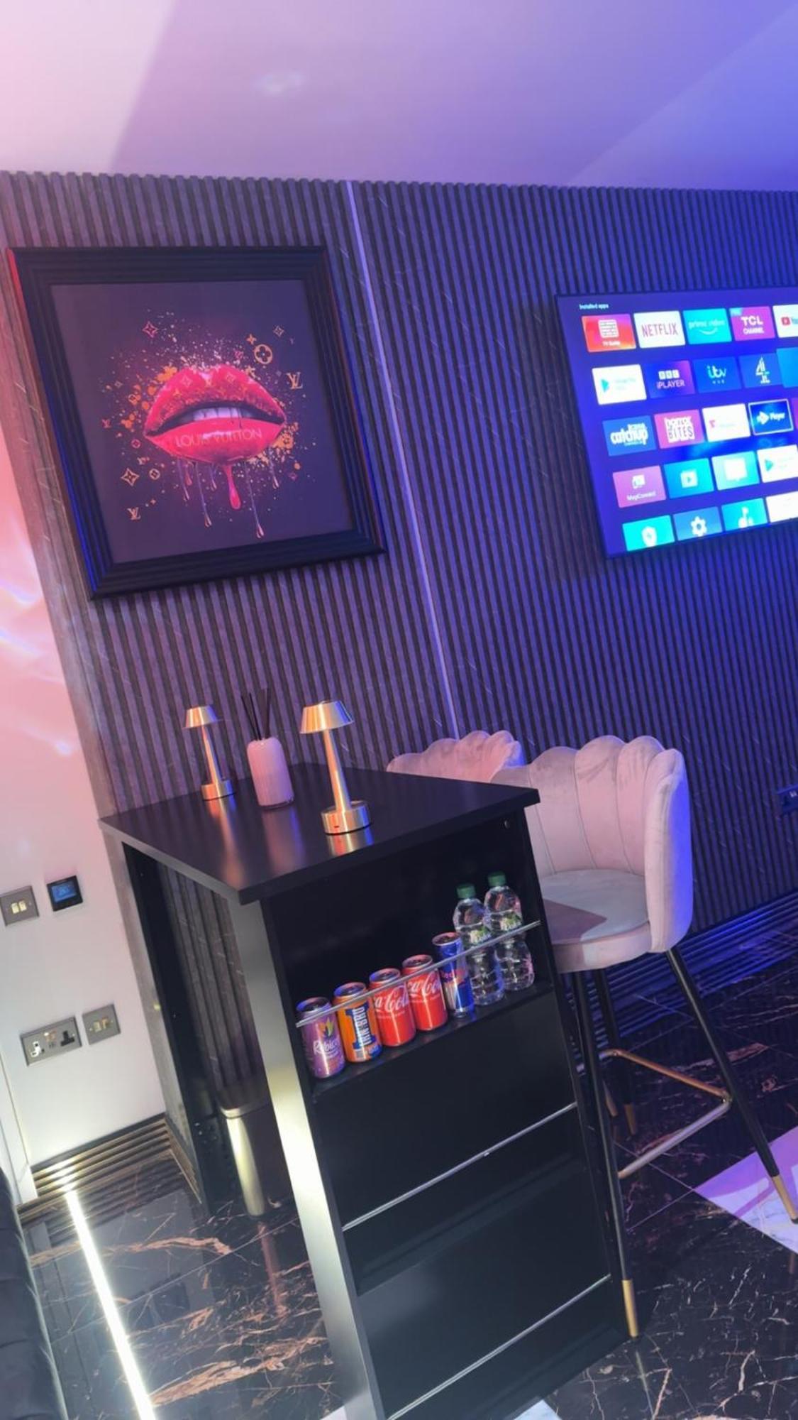 Highfield Private Spa Apartment Bradford  Bagian luar foto