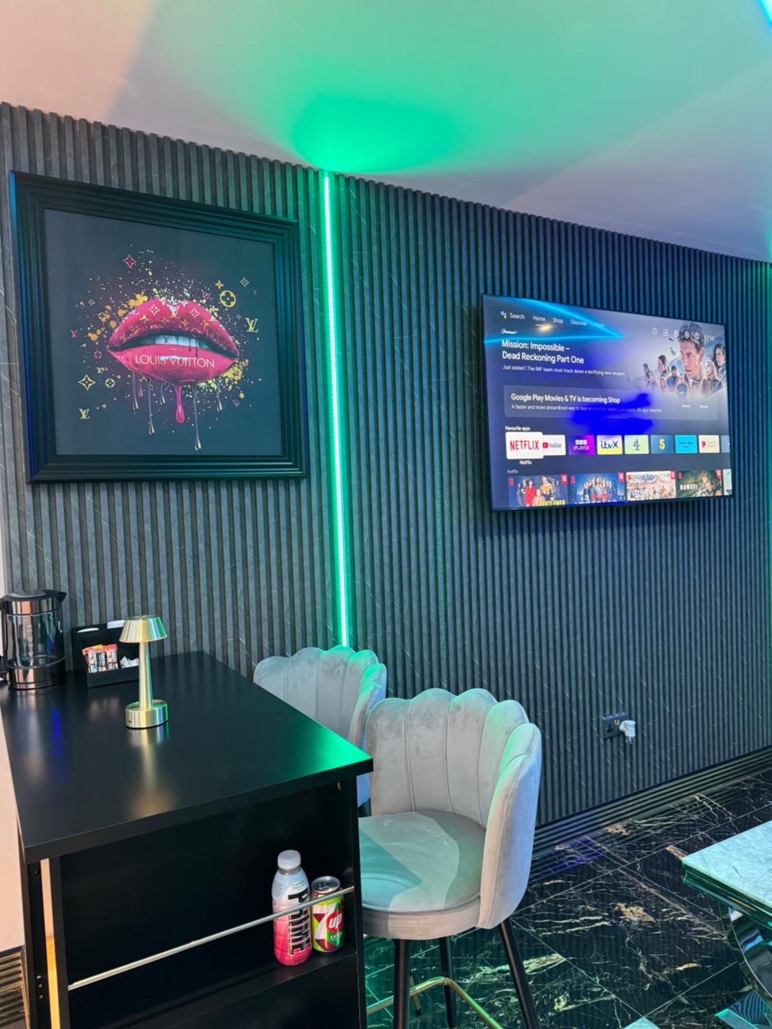 Highfield Private Spa Apartment Bradford  Bagian luar foto