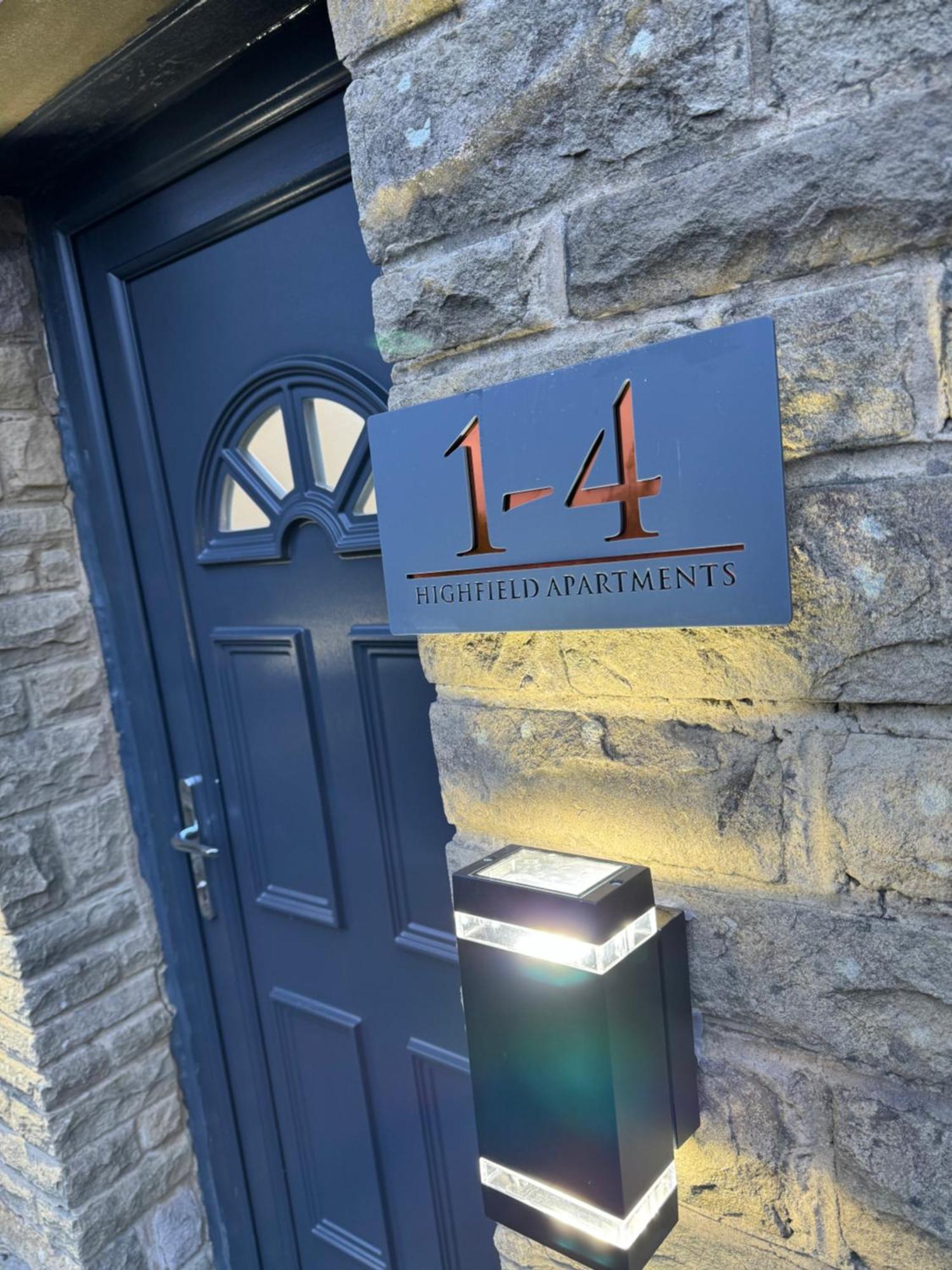 Highfield Private Spa Apartment Bradford  Bagian luar foto
